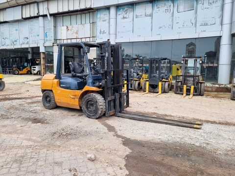 Toyota 7FDJ35/7FDK40-13665