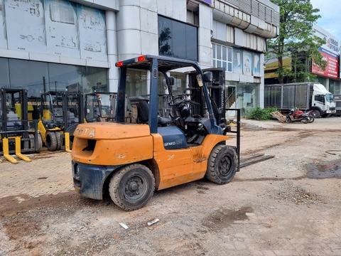 Toyota 7FDJ35/7FDK40-13665