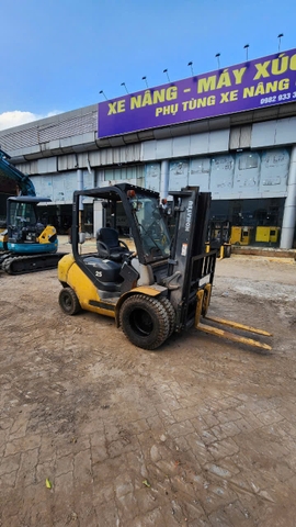 Komatsu FD25T-17-323737