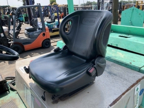 Mitsubishi FD90/F32-50008