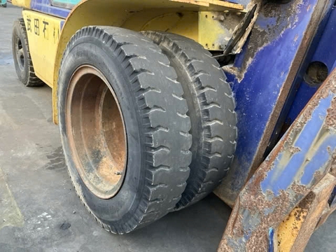 Komatsu FD25C-12/516192