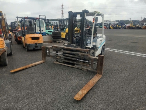 TCM FD30T4/3B9-30282