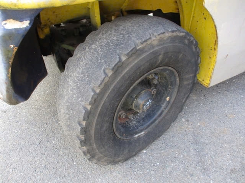 Komatsu FD25W-14- 562651