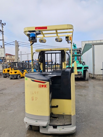 Nichiyu FBRMAW14-85B-400M/136-01695