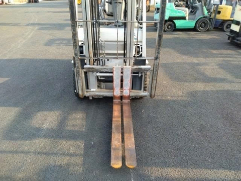 Nichiyu FB15PN-80B-300SF - 05432