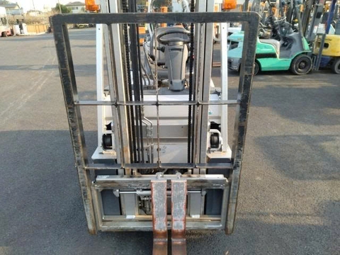 Nichiyu FB15PN-80B-300SF - 05432