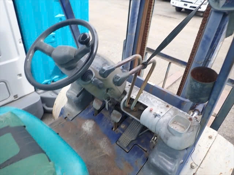 Komatsu FD25LT-12/M151F-528549