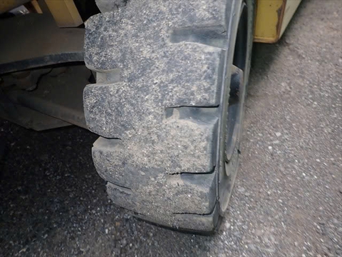 Komatsu FD25LT-12/M151F-528549