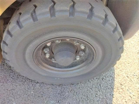 Komatsu 15T-21/208259