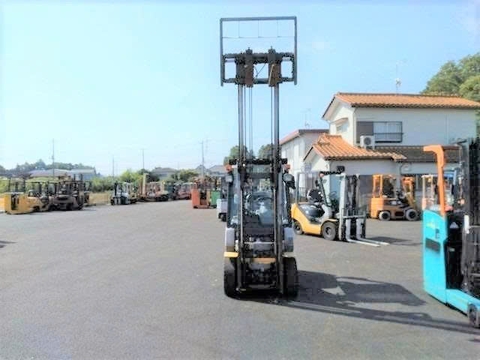 Komatsu 15T-21/208259