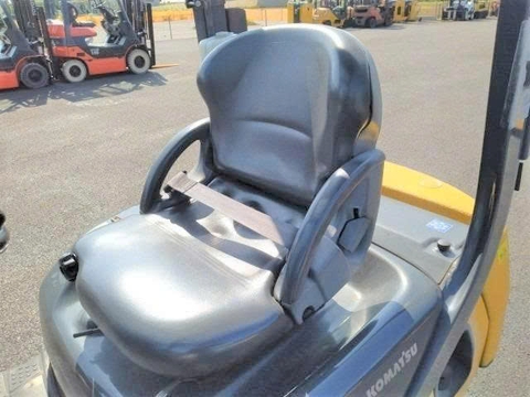 Komatsu 15T-21/208259