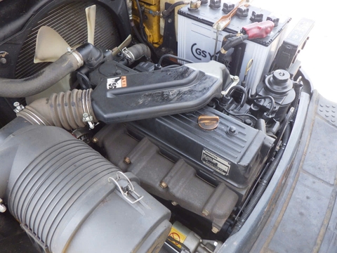 Komatsu FD25T-17/M228-340033