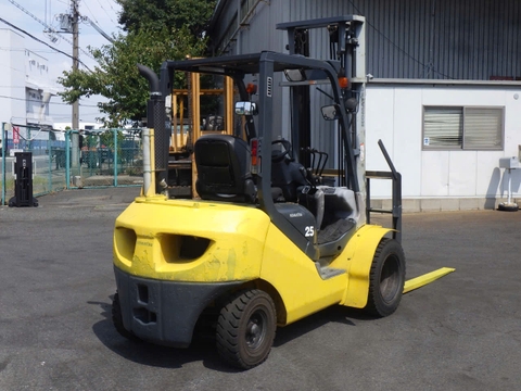 Komatsu FD25C-17/M228-.340154