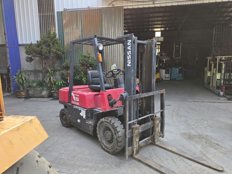 Nissan YJ02A25/YJ02-111391