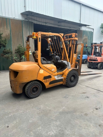 Komatsu FD35AT-17/302047
