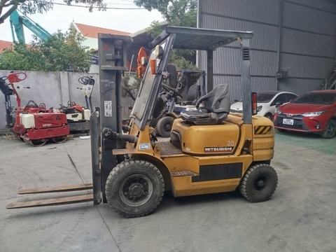 Mitsubisi FG20/F17B-04177