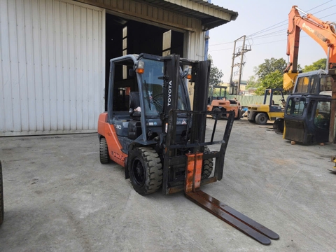 Toyota 02-8FD30/A8FDJ35-70400