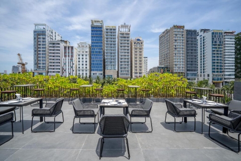 Đồ dùng ngoại thất khách sạn