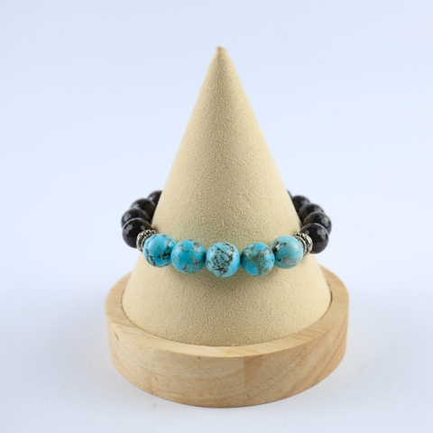 Vòng tay xâu chun 2 màu đá bán quý