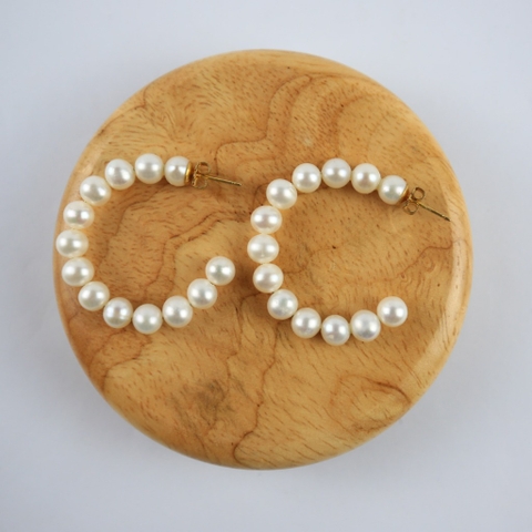 Bông tai ngọc chữ C