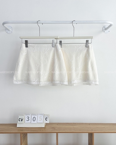 Chân Váy Số 305-C Ngắn Thêu Hoa