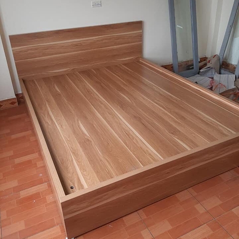 Giường gỗ công nghiệp 1M8X2M