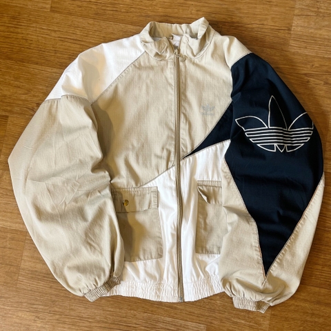 ADIDAS JACKET