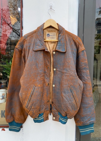 VINTAGE AVIREX LEATHER JACKET
