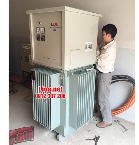 ỔN ÁP D-300 NGÂM DẦU