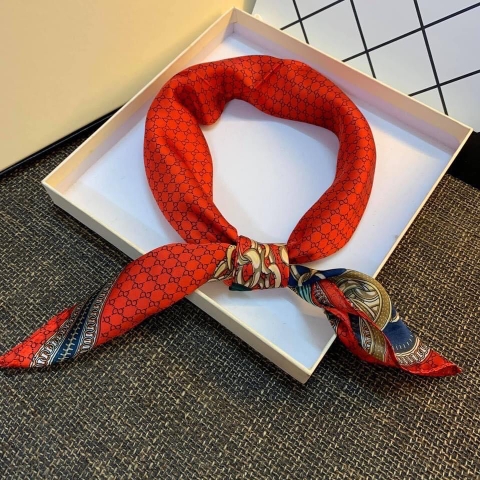 Khăn lụa vuông VT-163