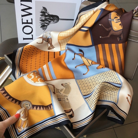 Khăn lụa vuông VT-051