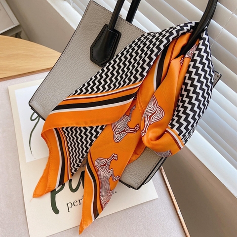 Khăn lụa vuông VT-050