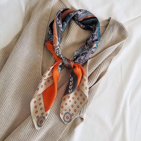 Khăn lụa vuông VT-043