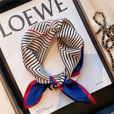 Khăn lụa vuông VT-034