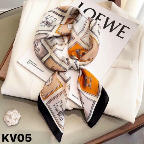 Khăn lụa vuông VT-053