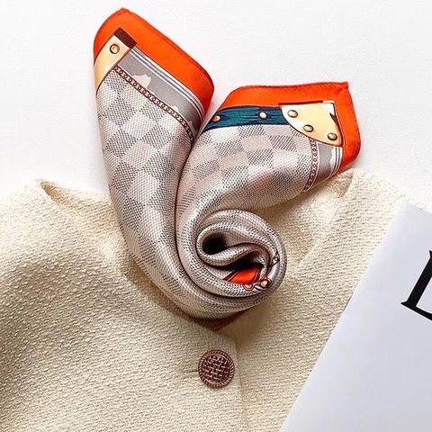 Khăn lụa vuông VT-018