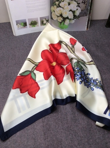 Khăn lụa vuông VT-157