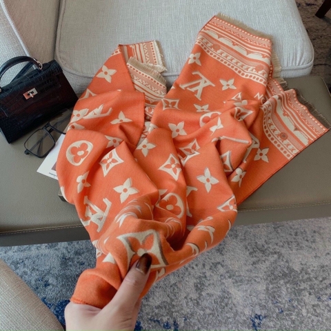 Khăn dạ cao cấp DHH-008