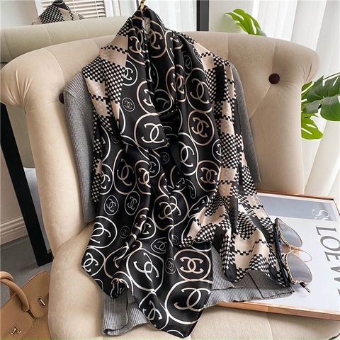 Khăn lụa hoa cao cấp LHH-005