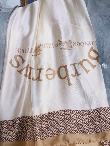 Khăn lụa hoa cao cấp LHH-016