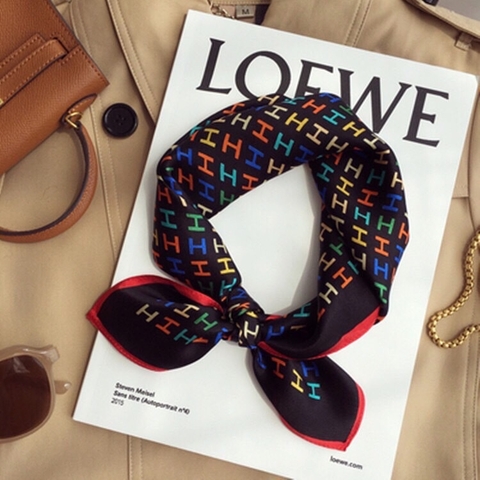 Khăn lụa vuông VT-072