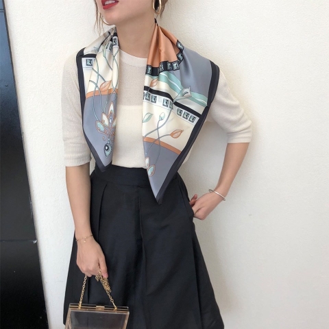 Khăn lụa vuông VT-112