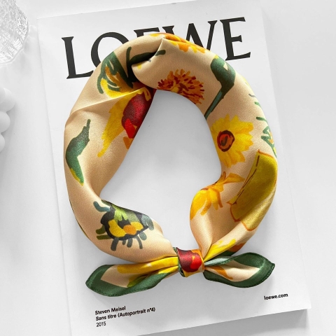 Khăn lụa vuông VT-124