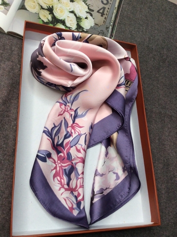 Khăn lụa vuông VT-141