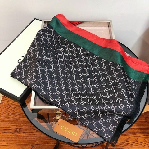 Khăn choàng đũi lụa cao cấp DLH-005