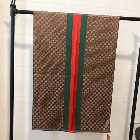 Khăn choàng đũi lụa cao cấp DLH-001