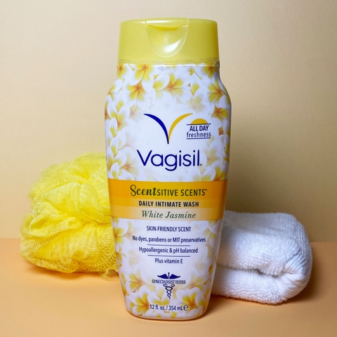 VAGISIL SCENTSITIVE SCENTS DAILY INTIMATE WASH WHITE JASMINE: Dung Dịch Vệ Sinh Phụ Nữ - Sạch Dịu Nhẹ, Dưỡng Ẩm & Hương Hoa Nhài Tinh Tế