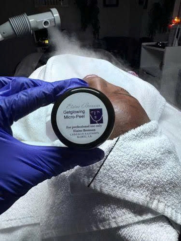 Elaine Brennan GetGlowing Micro-Peel – Liệu Trình Peel Chuyên Nghiệp Hỗ Trợ Làm Sáng Và Cải Thiện Bề Mặt Da