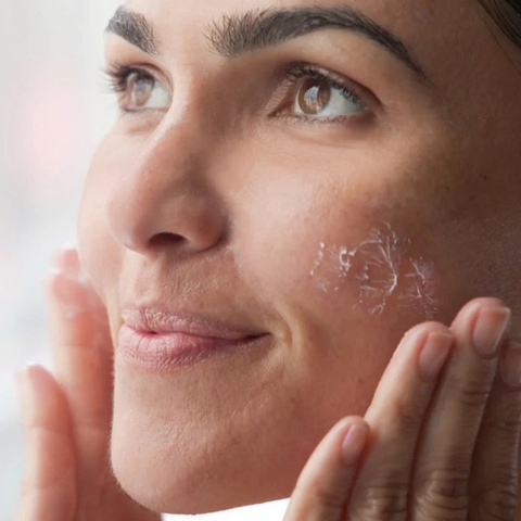 Bioelements Really Rich Moisture – Kem Dưỡng Chuyên Sâu Cho Da Rất Khô Và Bong Tróc