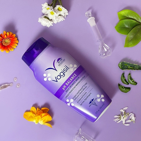 VAGISIL PH BALANCE DAILY INTIMATE WASH: Dung Dịch Vệ Sinh Phụ Nữ - Cân Bằng pH & Tăng Cường Bảo Vệ Tự Nhiên